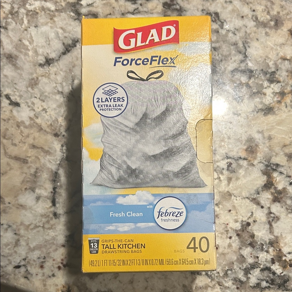 GLAD forceflex garbage bags